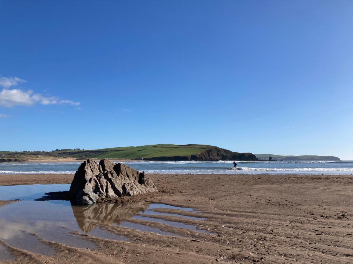 Hollyhocks Holiday Home- 2 Bedroomed Ground Floor Apartment Sleeps 5 Ivybridge Buitenkant foto
