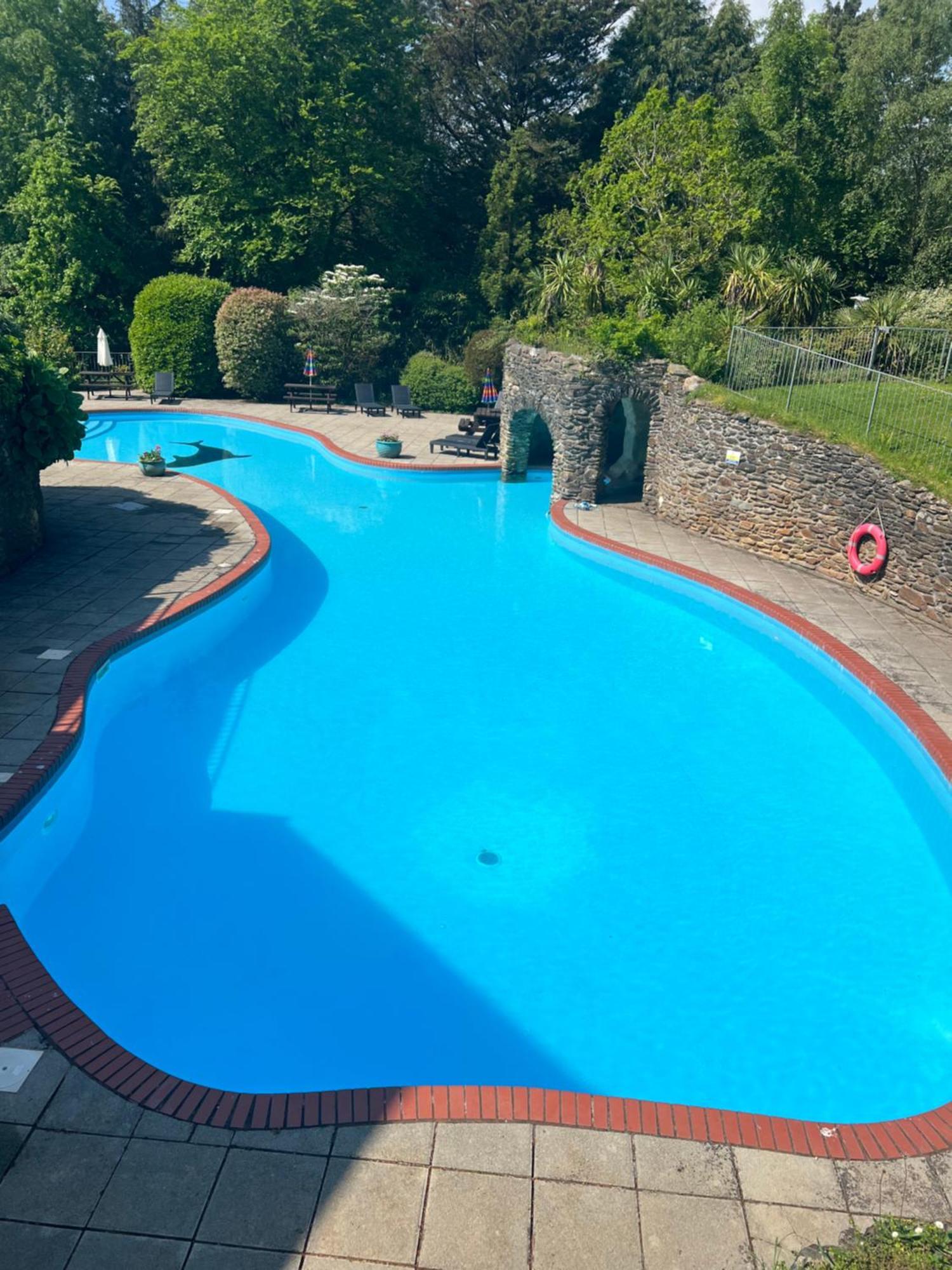 Hollyhocks Holiday Home- 2 Bedroomed Ground Floor Apartment Sleeps 5 Ivybridge Buitenkant foto
