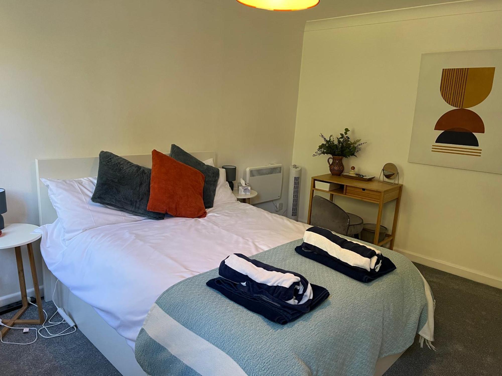 Hollyhocks Holiday Home- 2 Bedroomed Ground Floor Apartment Sleeps 5 Ivybridge Buitenkant foto